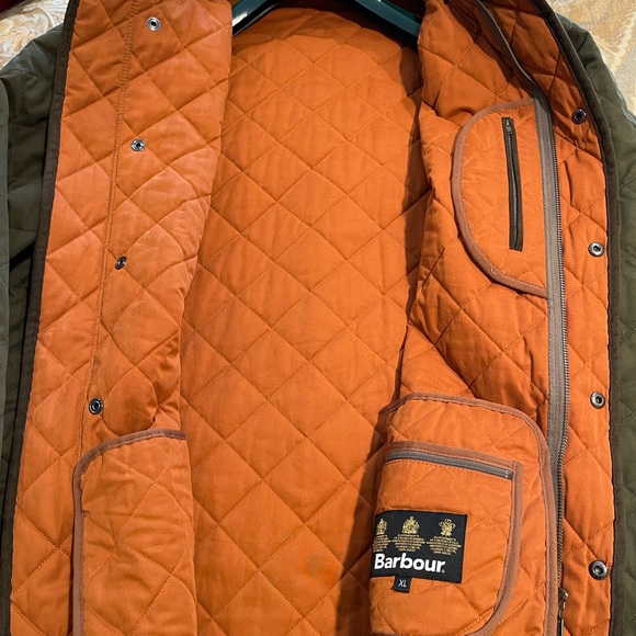 Barbour Club Quilt Jacket - Picture 2 of 5